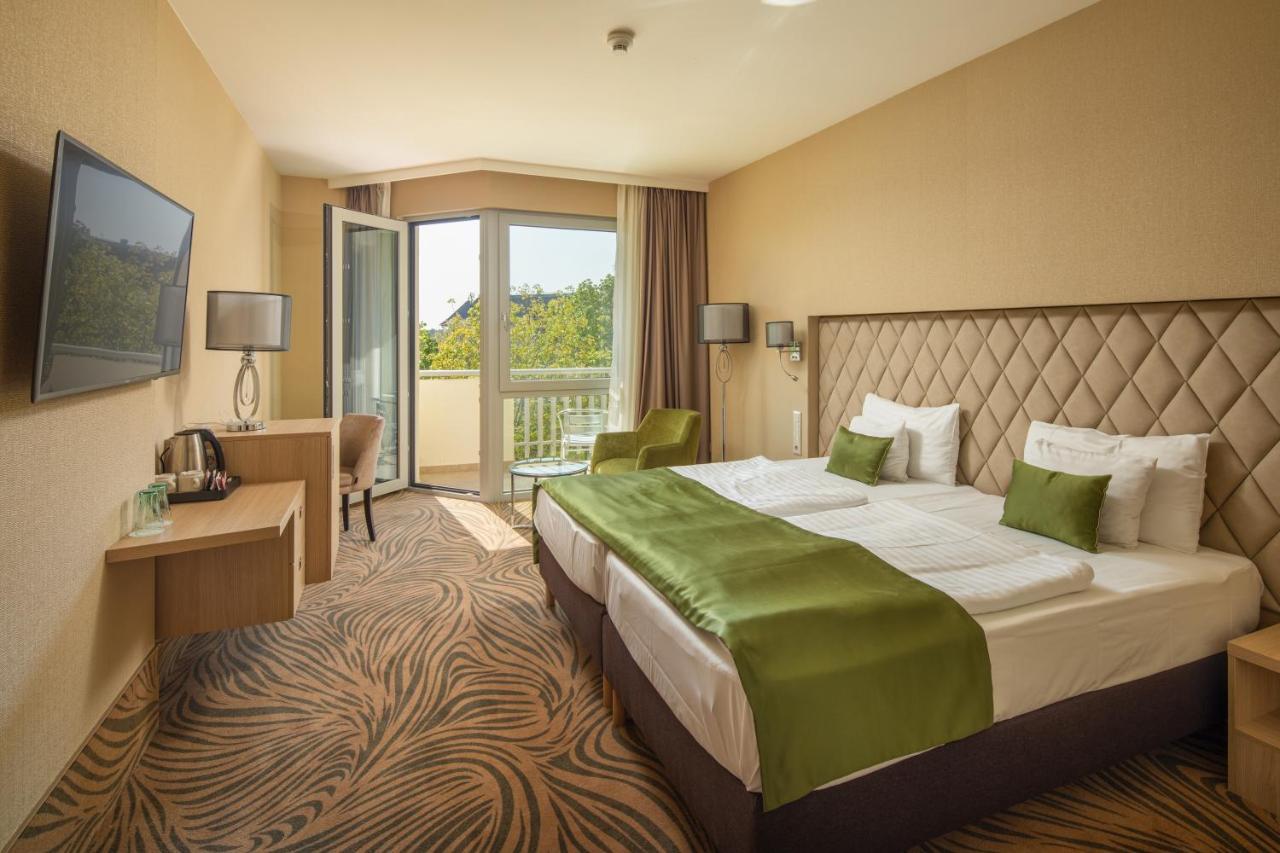 Bük Greenfield Hotel Golf & Spa מראה חיצוני תמונה