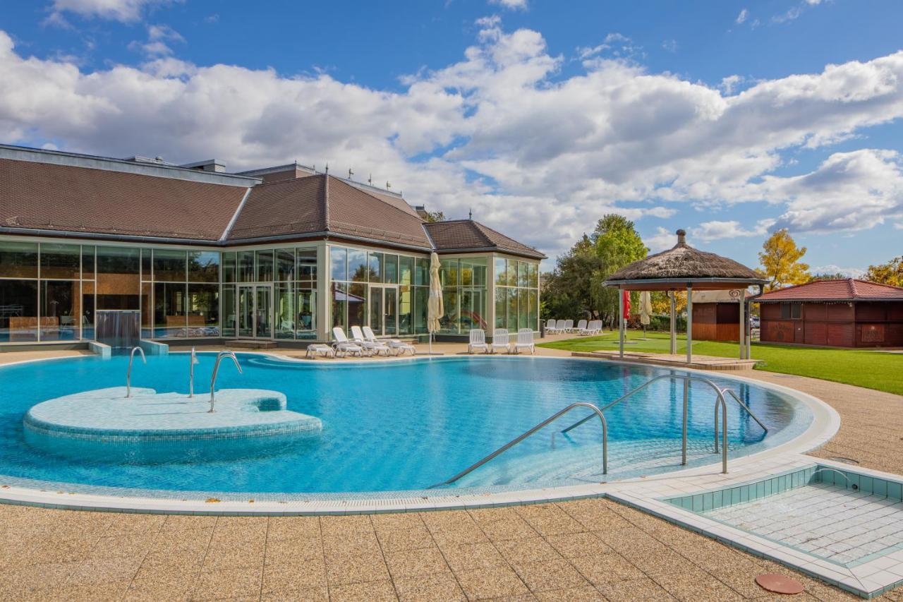 Bük Greenfield Hotel Golf & Spa מראה חיצוני תמונה