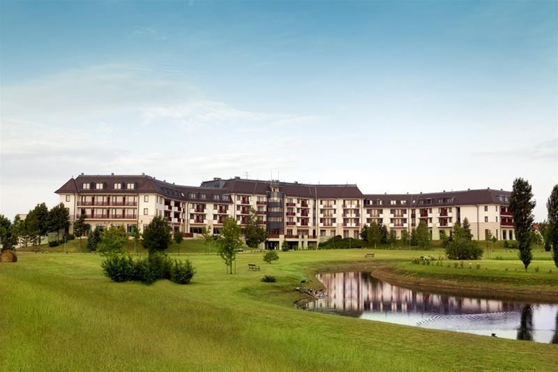 Bük Greenfield Hotel Golf & Spa מראה חיצוני תמונה