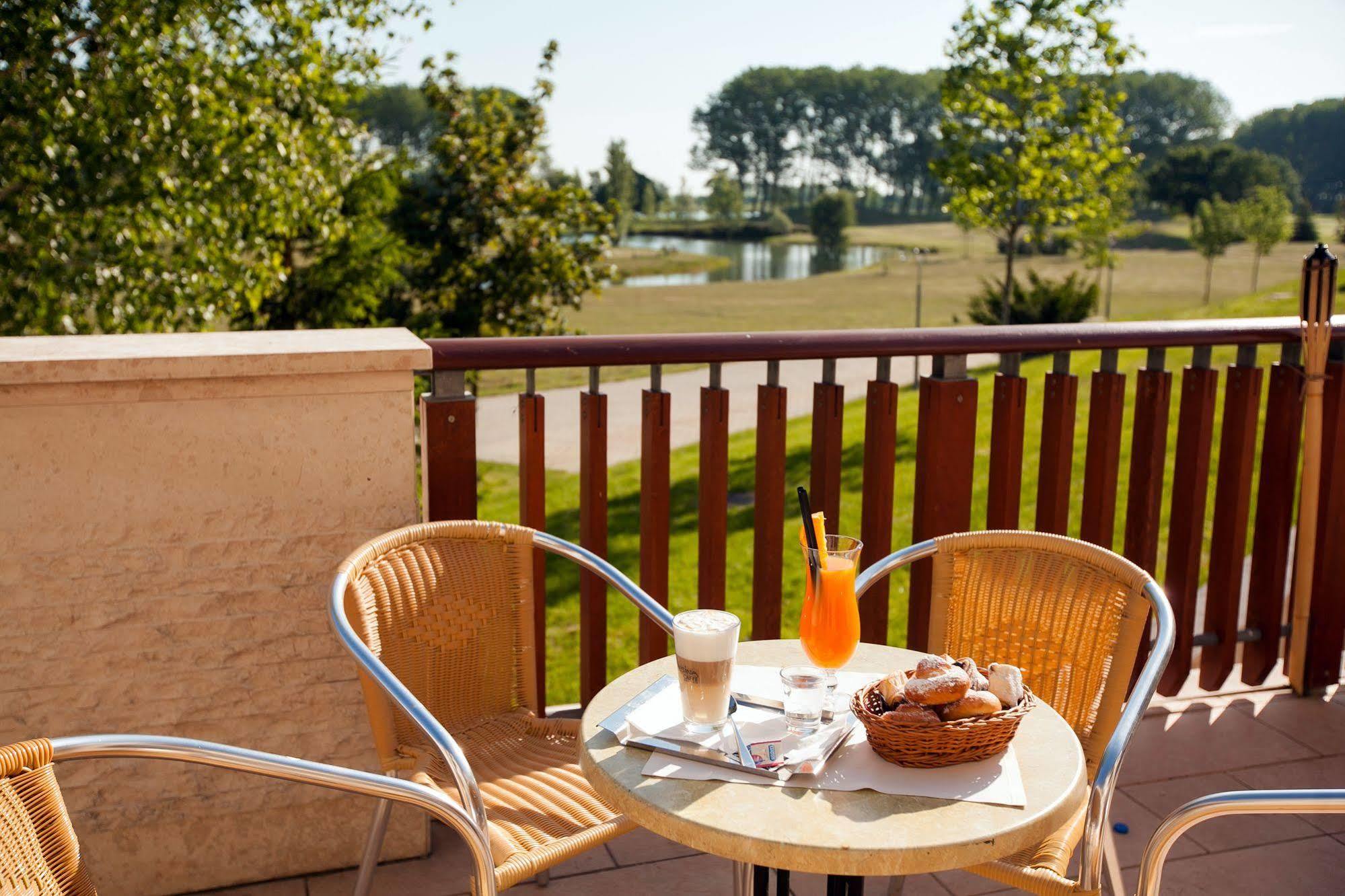 Bük Greenfield Hotel Golf & Spa מראה חיצוני תמונה
