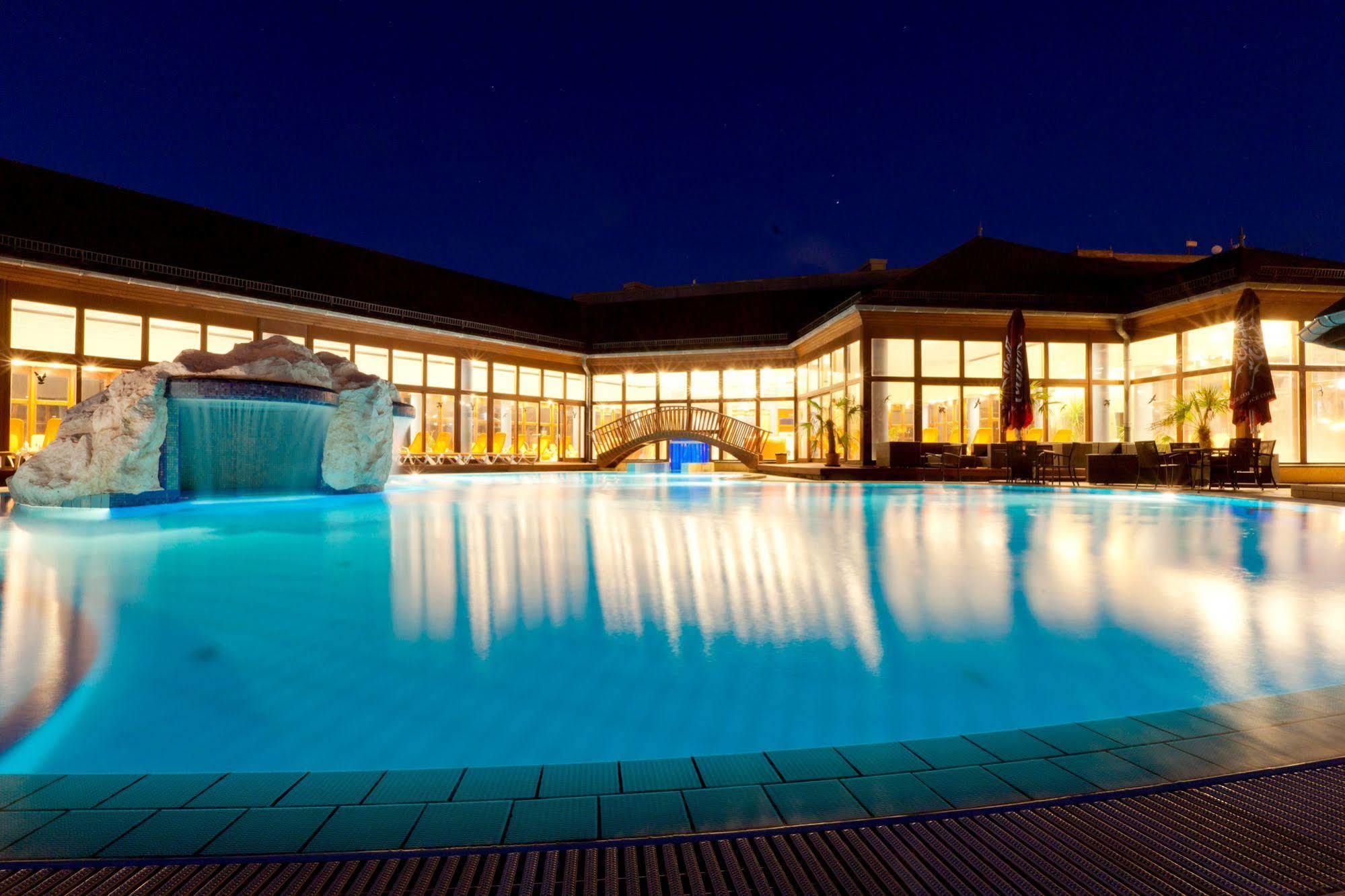 Bük Greenfield Hotel Golf & Spa מראה חיצוני תמונה